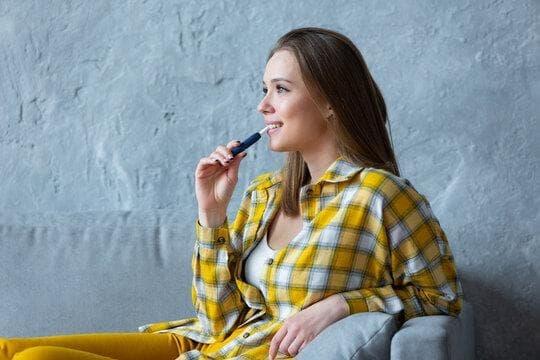 E-cigareta travel guide plus can e cigarettes be taken on a plane explained for international flyers