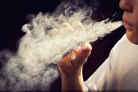 Elektrische-Zigarette 2025 Buyers Guide, How top e cigarettes Stack Up for Flavor, Battery Life and Value