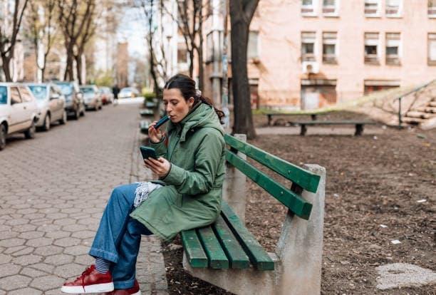 Einweg Vapes Buying Guide 2025 and Why the green electronic cigarette lighter watch Is Catching On Among Eco Smart Vapers